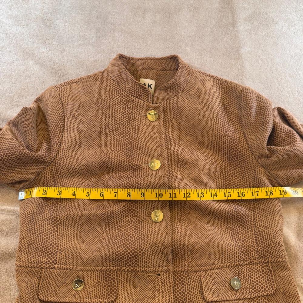 Faux Reptile Snakeskin Long Statement Coat Gold Buttons Brown Chic Sz M *FLAW - Picture 7 of 13